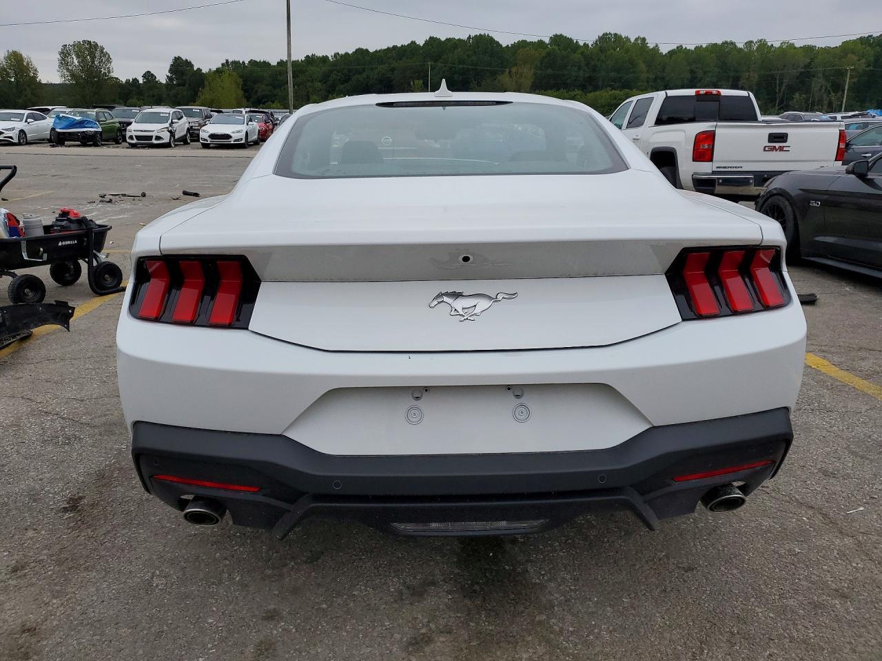 2026 Ford Mustang - zdjęcie 6