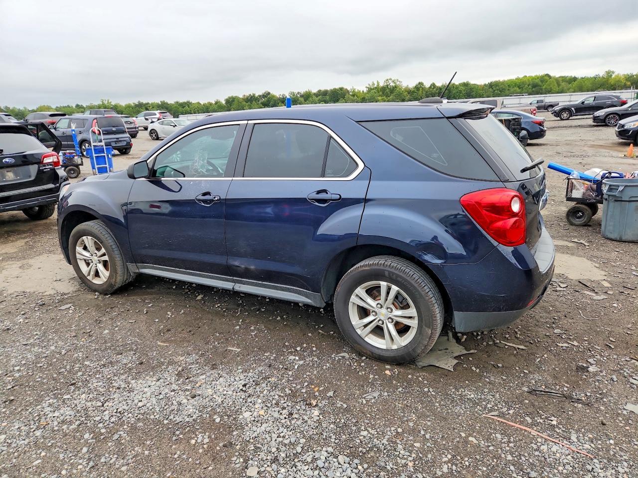 2015 Chevrolet Equinox Ls - zdjęcie 2