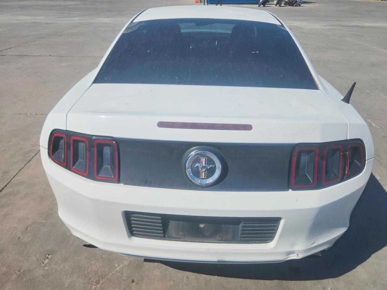 2014 Ford Mustang - zdjęcie 6