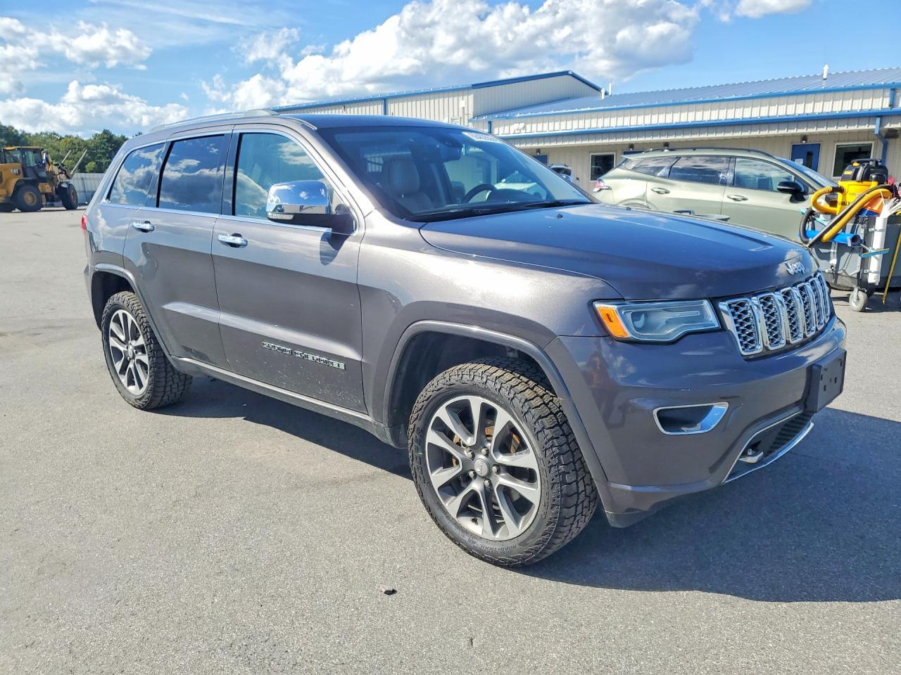 2018 Jeep Grand Cherokee Overland - zdjęcie 4