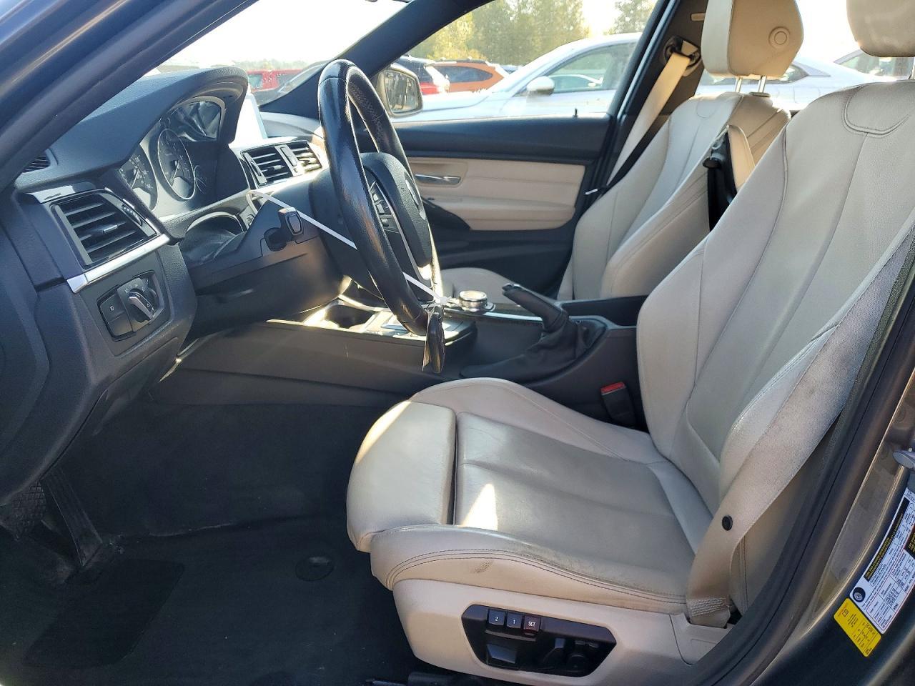 2015 BMW 328 I - zdjęcie 7