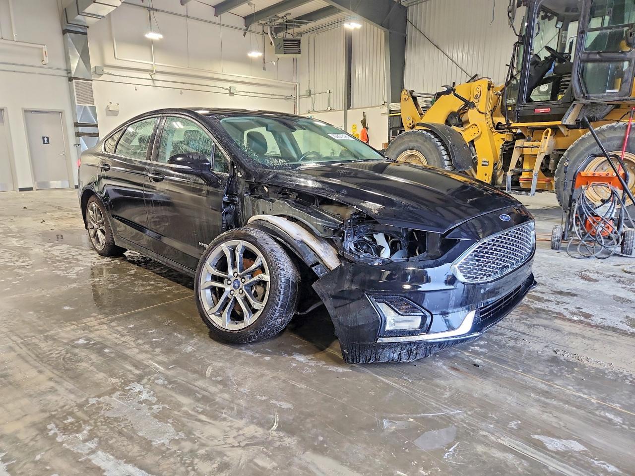 2019 Ford Fusion Titanium - zdjęcie 4