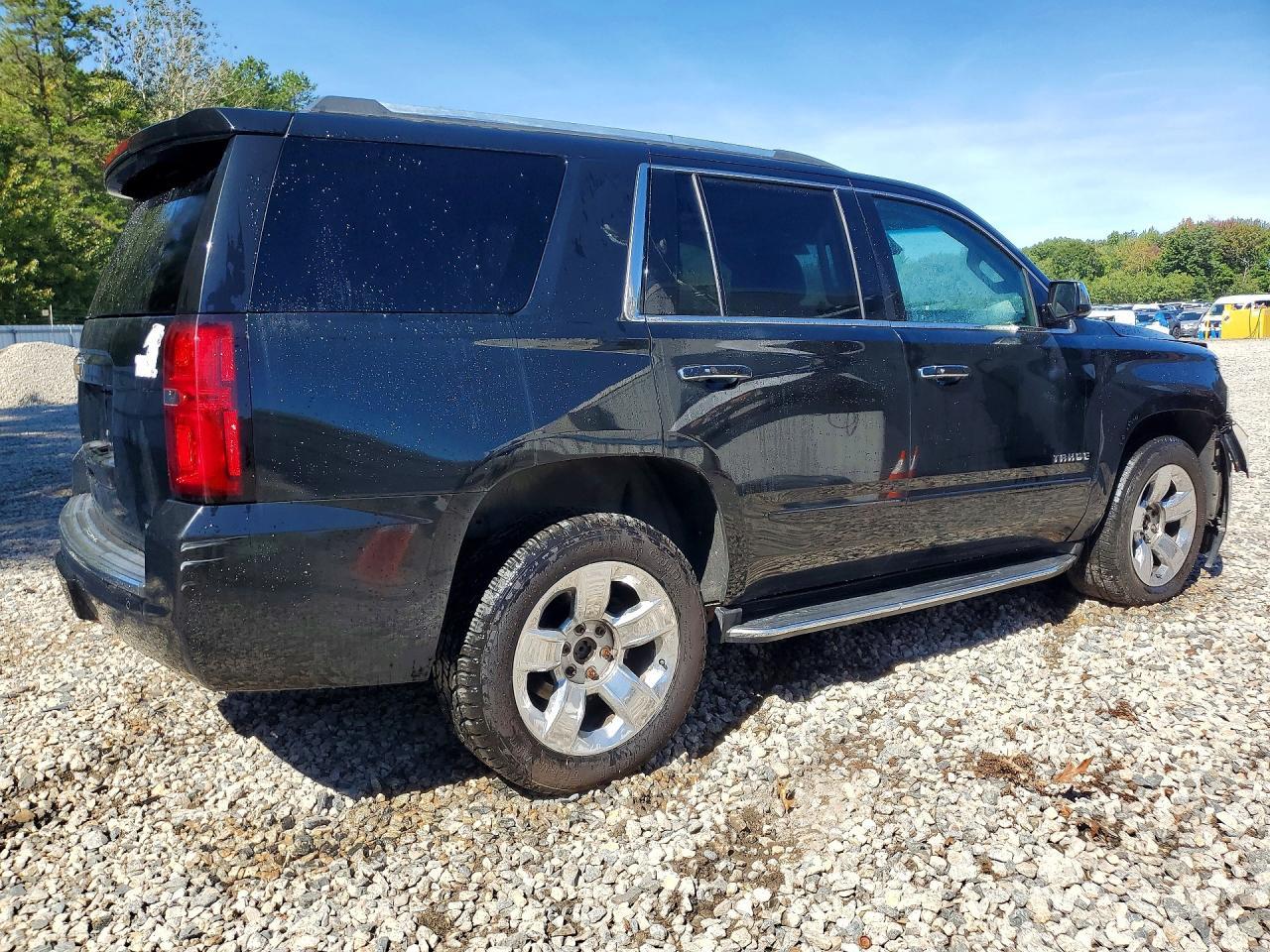 2017 Chevrolet Tahoe K1500 Premier - zdjęcie 3