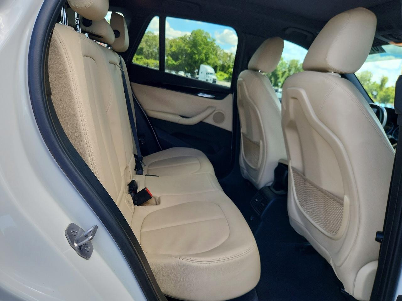 2017 BMW X1 xDrive28I - zdjęcie 11