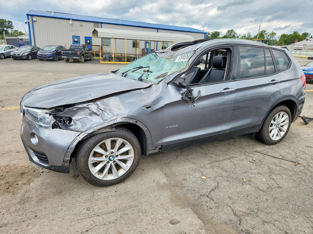 2016 BMW X3 xDrive28I - zdjęcie główne