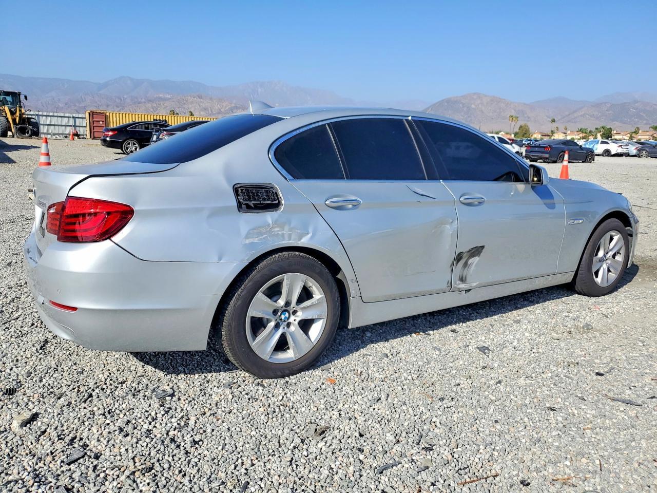 2013 BMW 528 I - zdjęcie 3