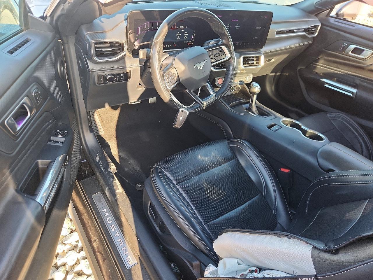 2024 Ford Mustang Gt - zdjęcie 8