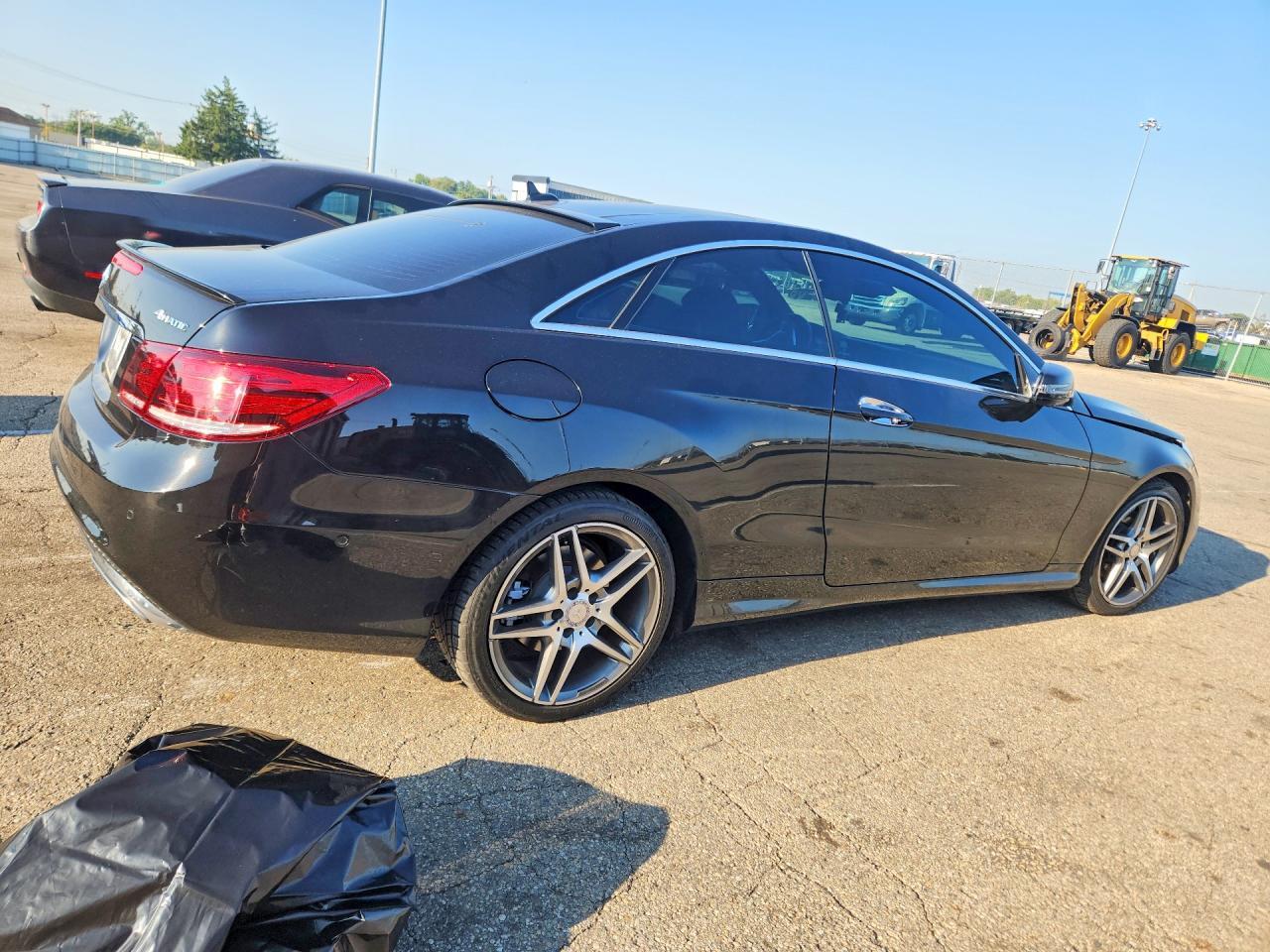 2016 Mercedes-Benz E 400 4Matic - zdjęcie 3