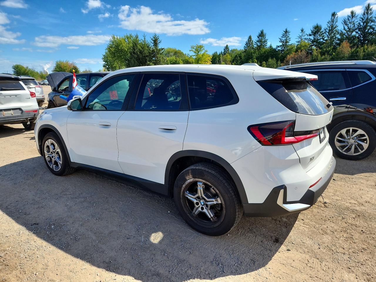 2025 BMW X1 xDrive28I - zdjęcie 2