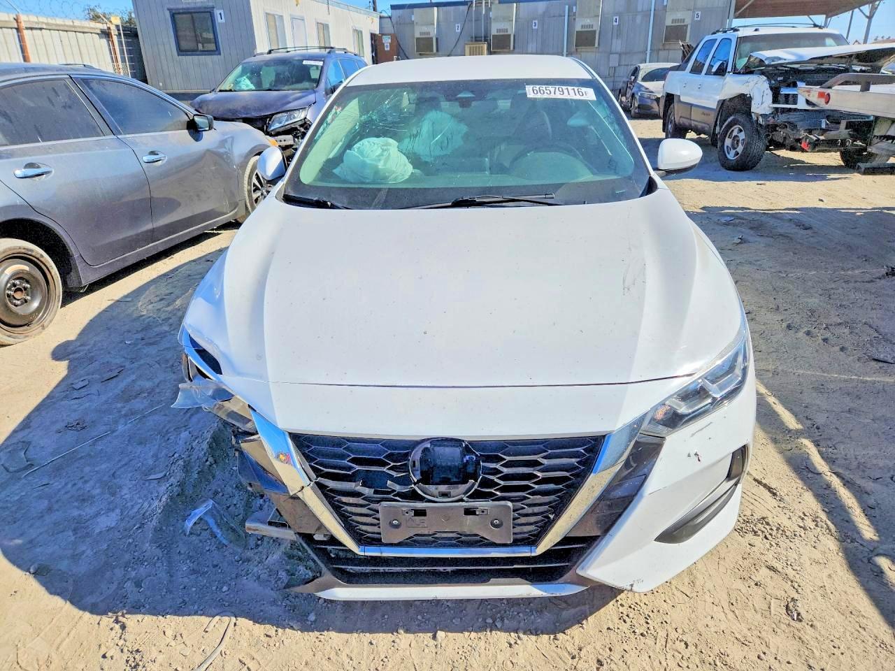 2021 Nissan Sentra Sv - zdjęcie 5