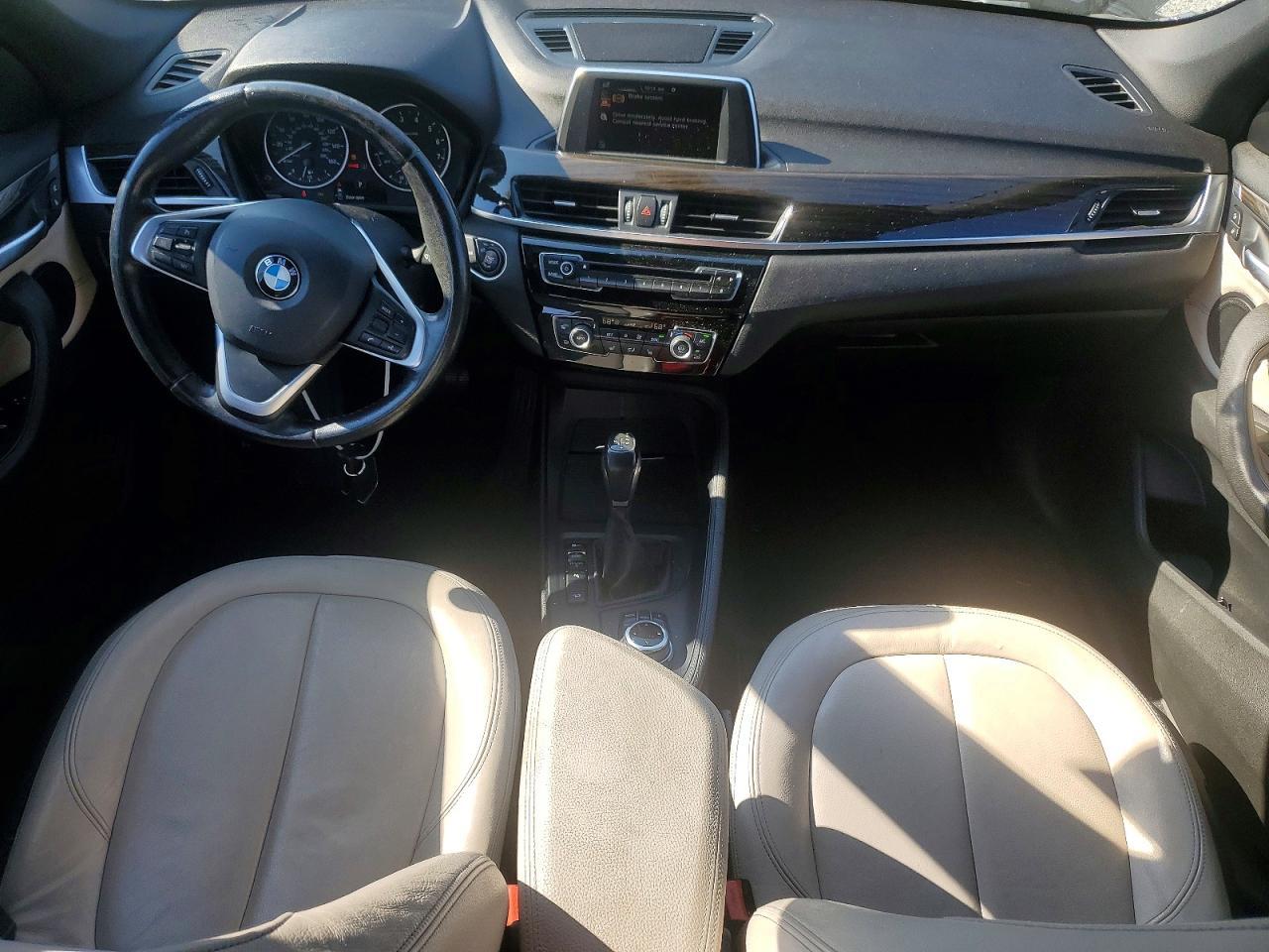 2017 BMW X1 xDrive28I - zdjęcie 8