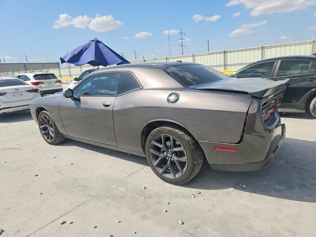2023 Dodge Challenger Sxt - zdjęcie 2