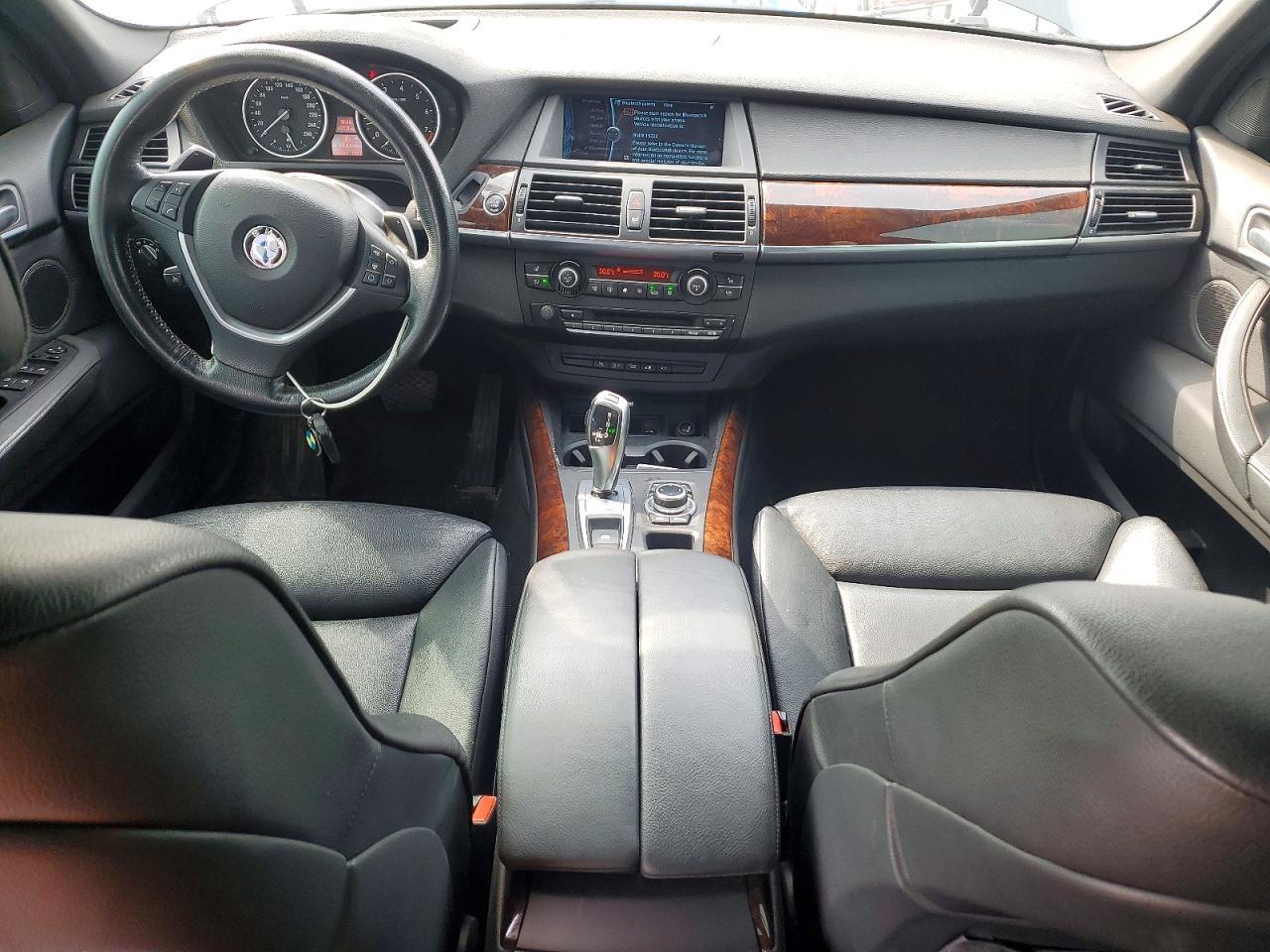 2013 BMW X5 xDrive50I - zdjęcie 8