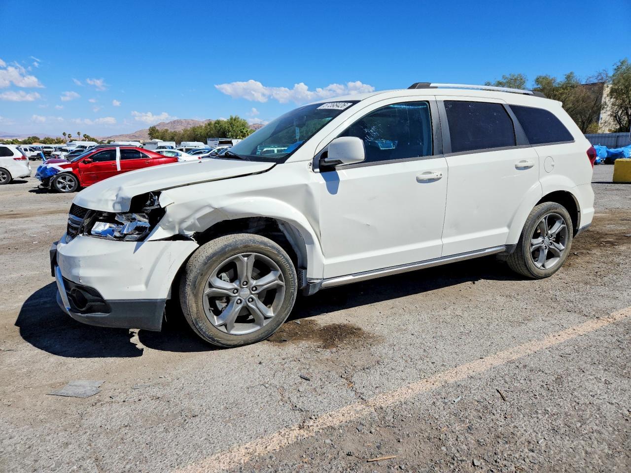 2017 Dodge Journey Crossroad - zdjęcie główne