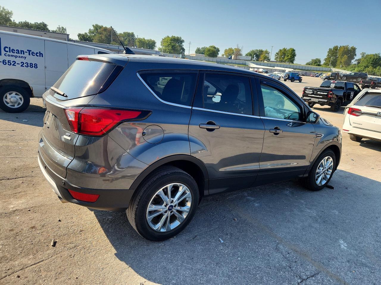 2019 Ford Escape Se - zdjęcie 3