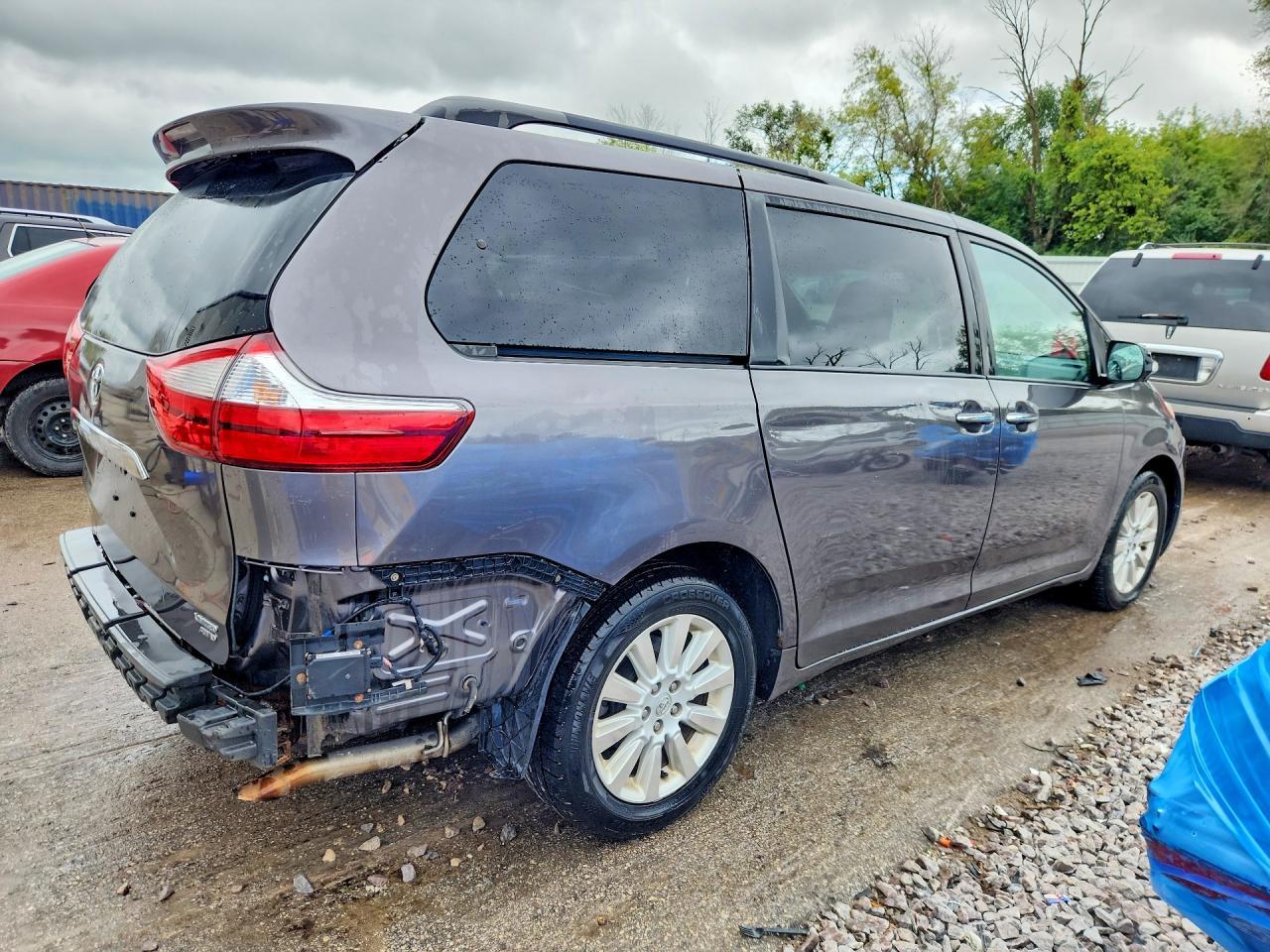 2015 Toyota Sienna Limited Premium 7-Passenger - zdjęcie 3