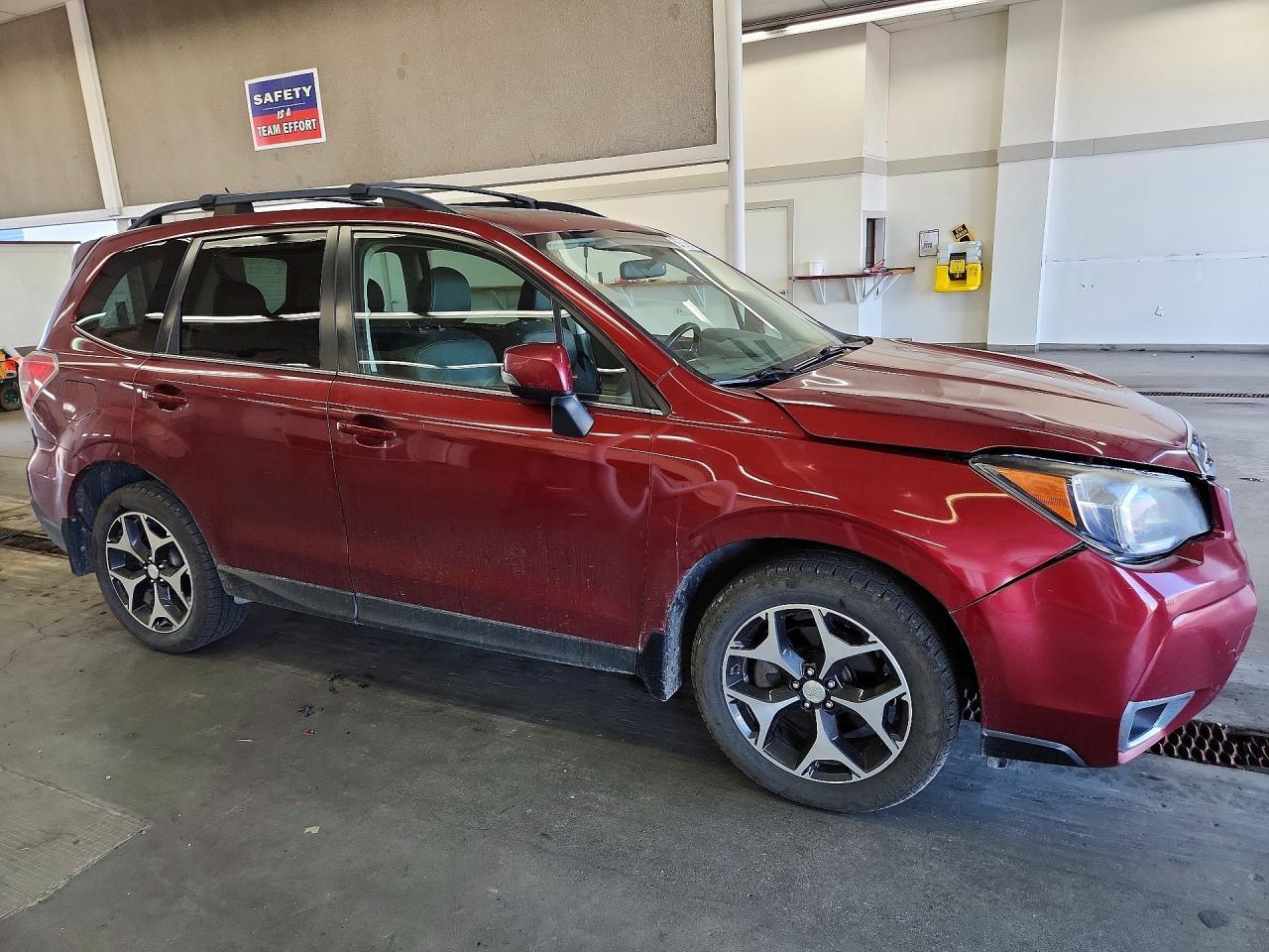 2014 Subaru Forester 2.0Xt Touring - zdjęcie 4