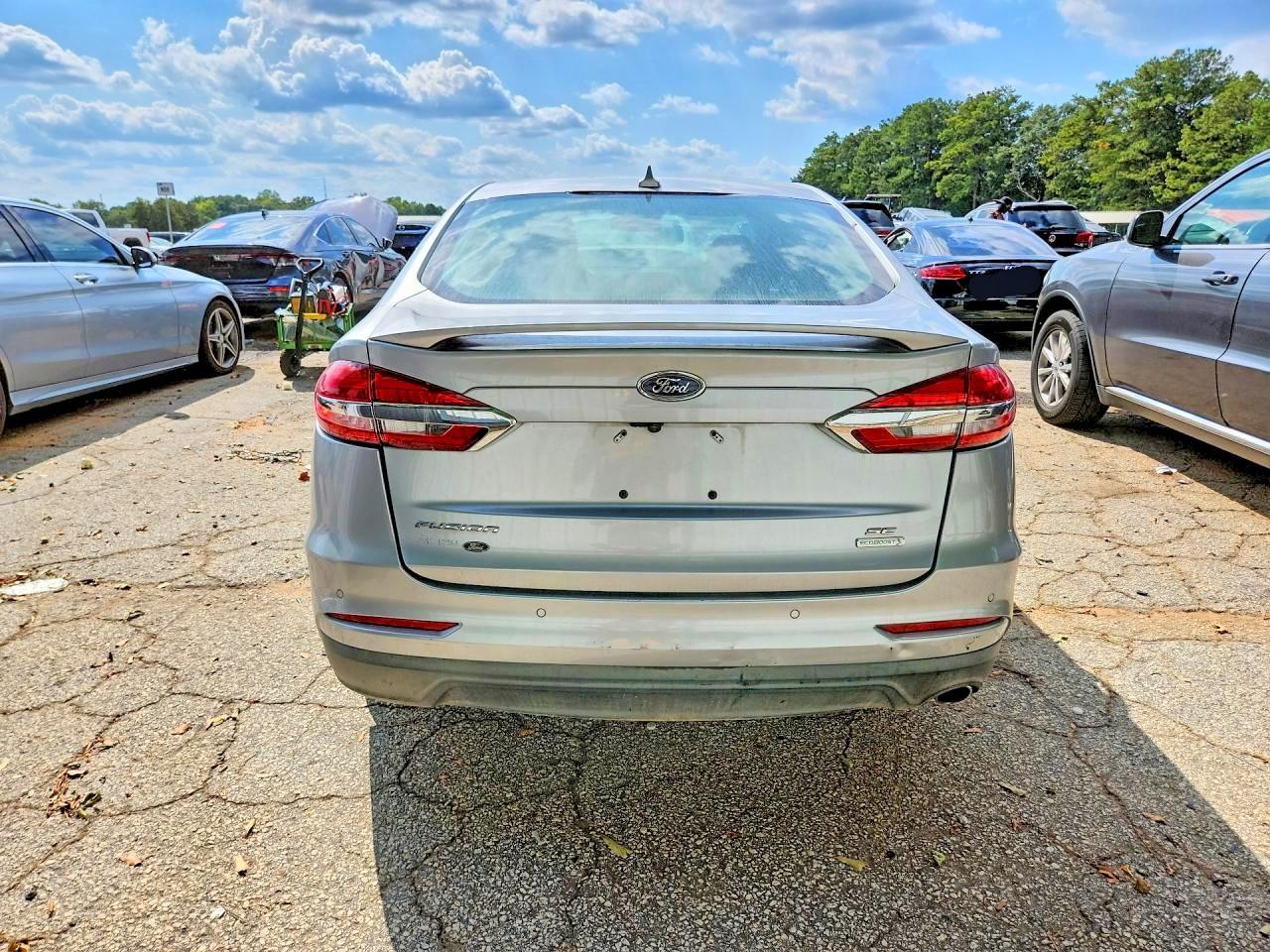 2020 Ford Fusion Se - zdjęcie 6