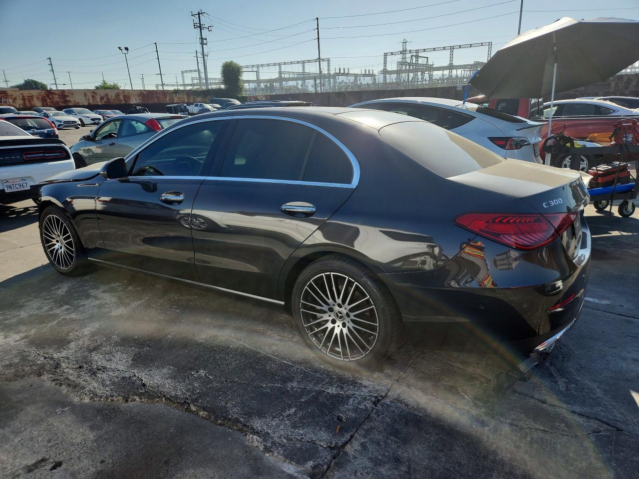 2022 Mercedes-Benz C 300 - zdjęcie 2