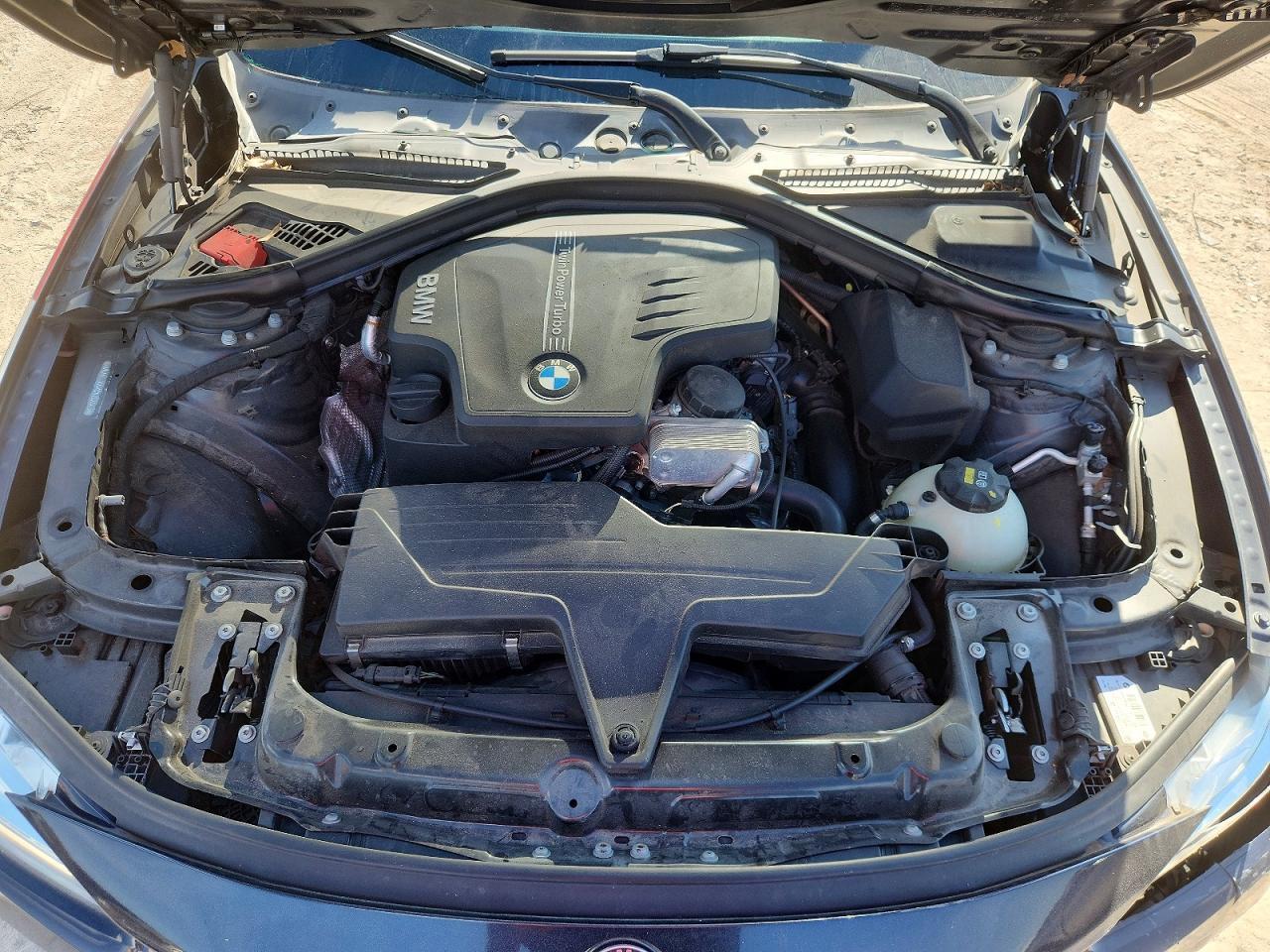 2016 BMW Seria 3 328i - zdjęcie 11