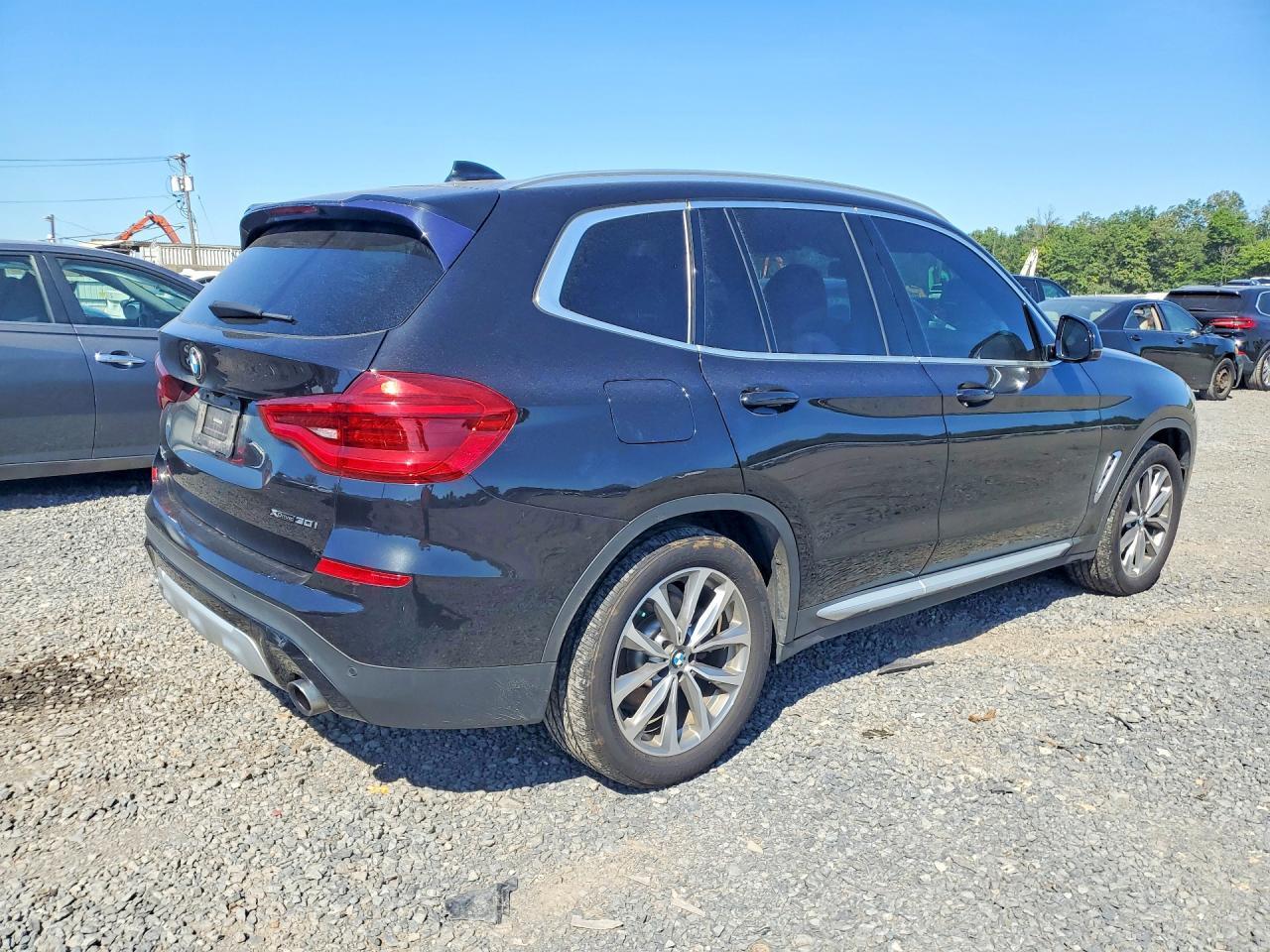 2019 BMW X3 xDrive30I - zdjęcie 3