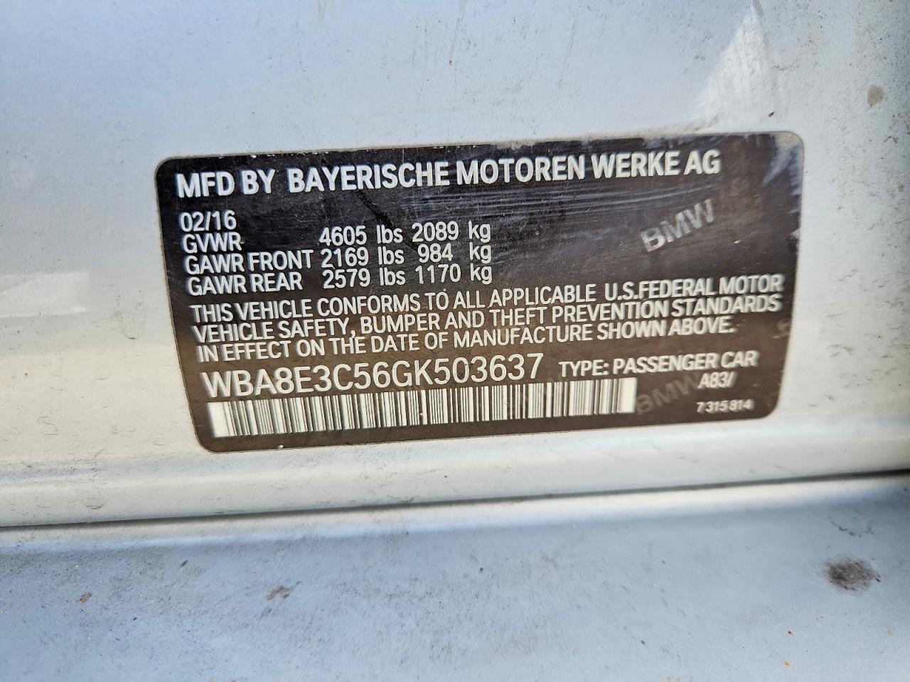 2016 BMW Seria 3 328i - zdjęcie 12