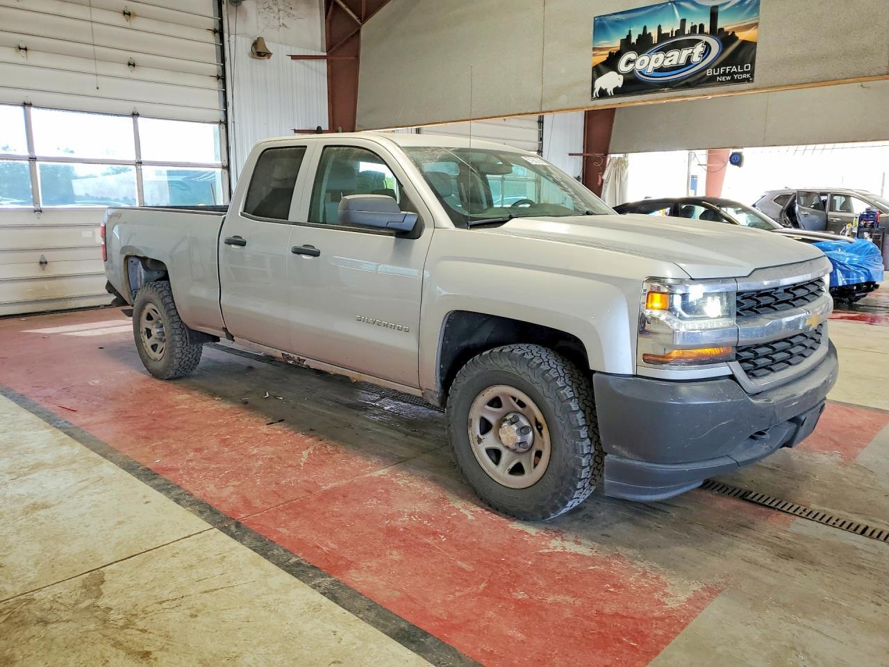 2017 Chevrolet Silverado K1500 - zdjęcie 4