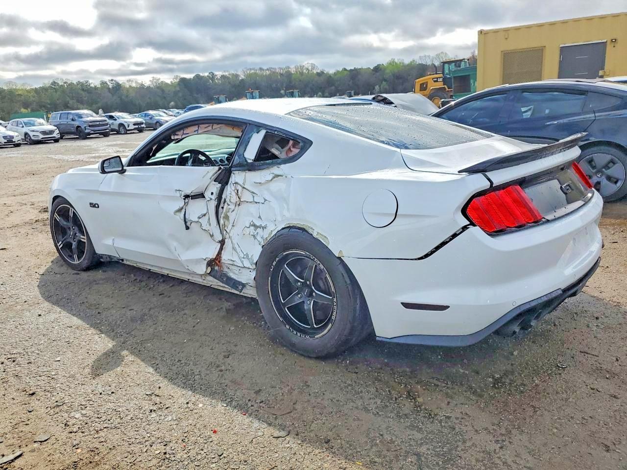 2015 Ford Mustang Gt - zdjęcie 2
