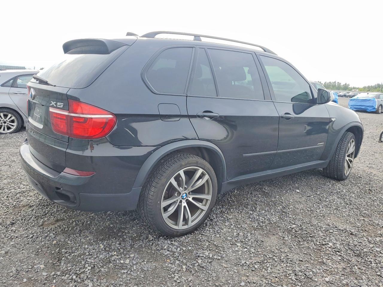 2013 BMW X5 xDrive50I - zdjęcie 3