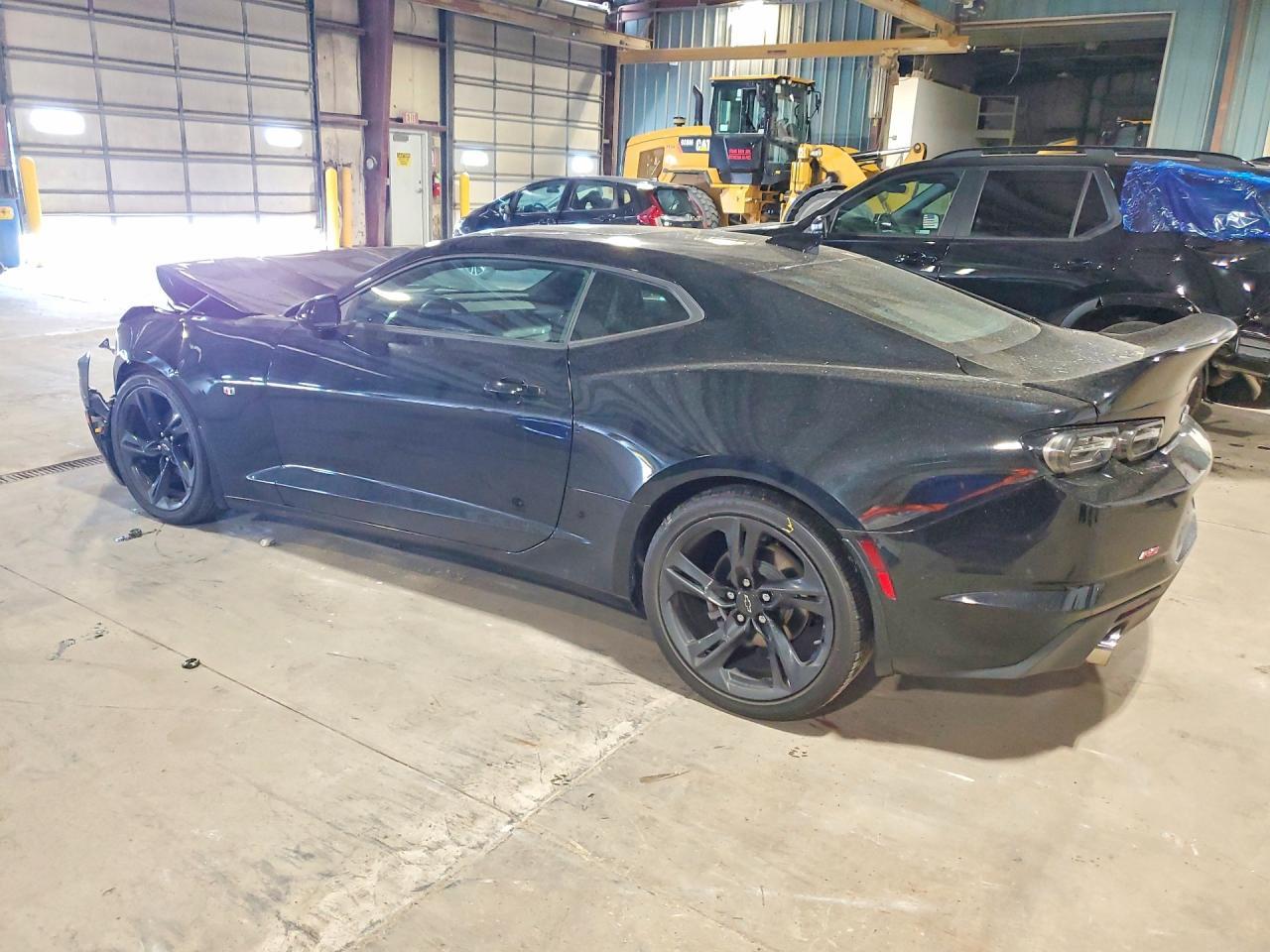 2020 Chevrolet Camaro Ls - zdjęcie 2