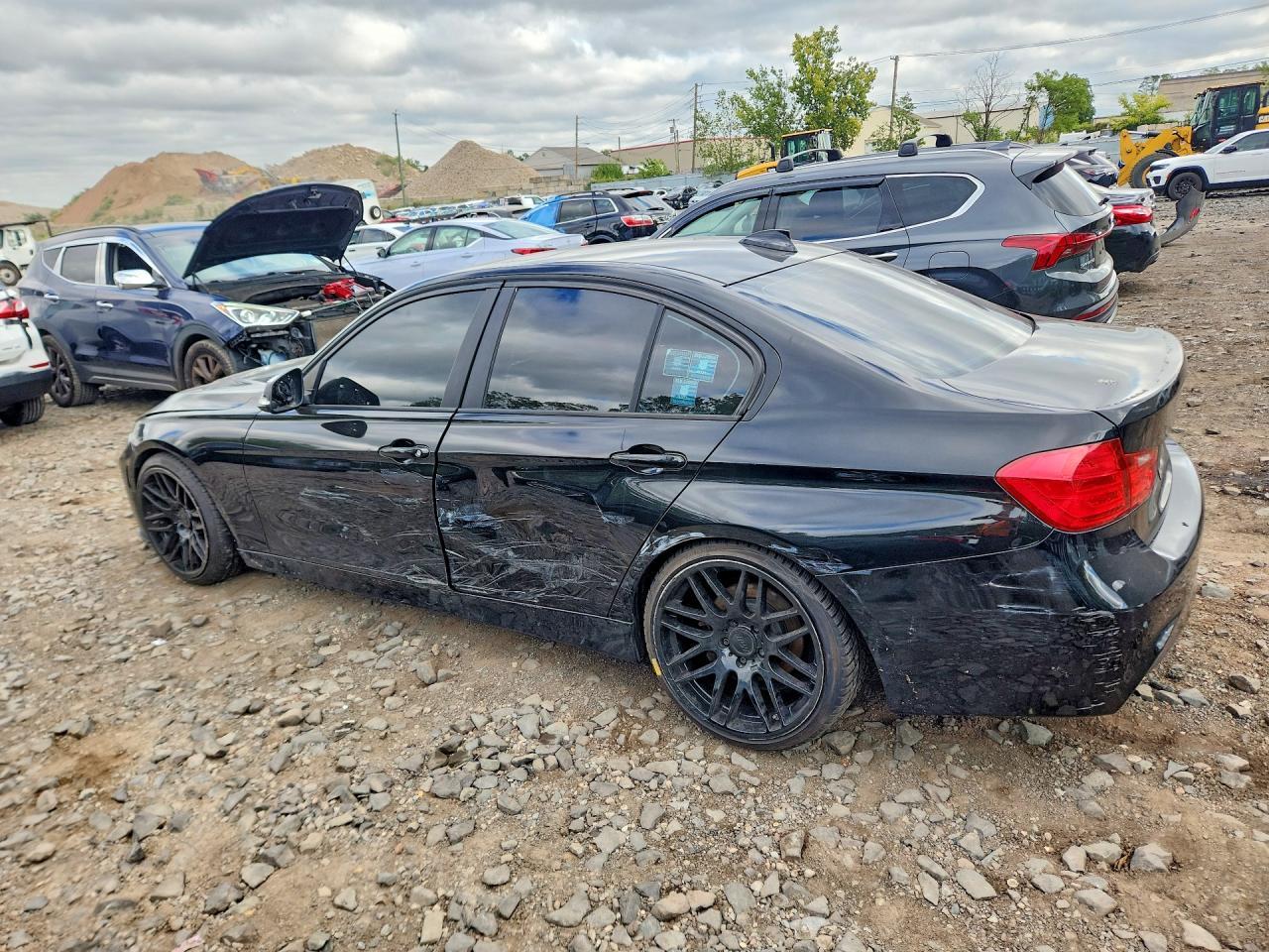 2014 BMW Seria 3 328i - zdjęcie 2