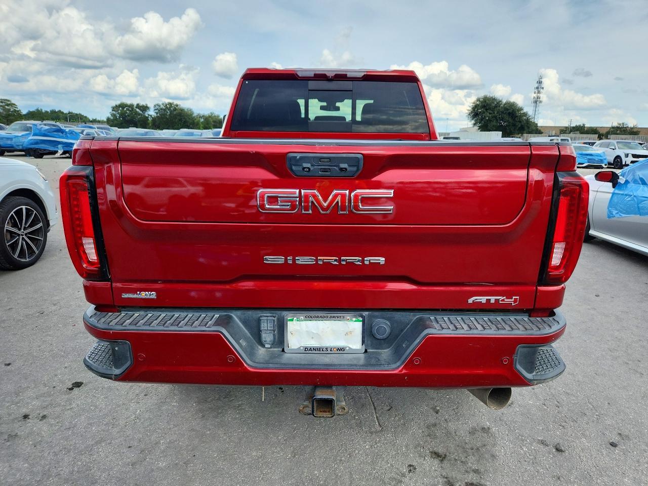 2022 GMC Sierra At4 - zdjęcie 6