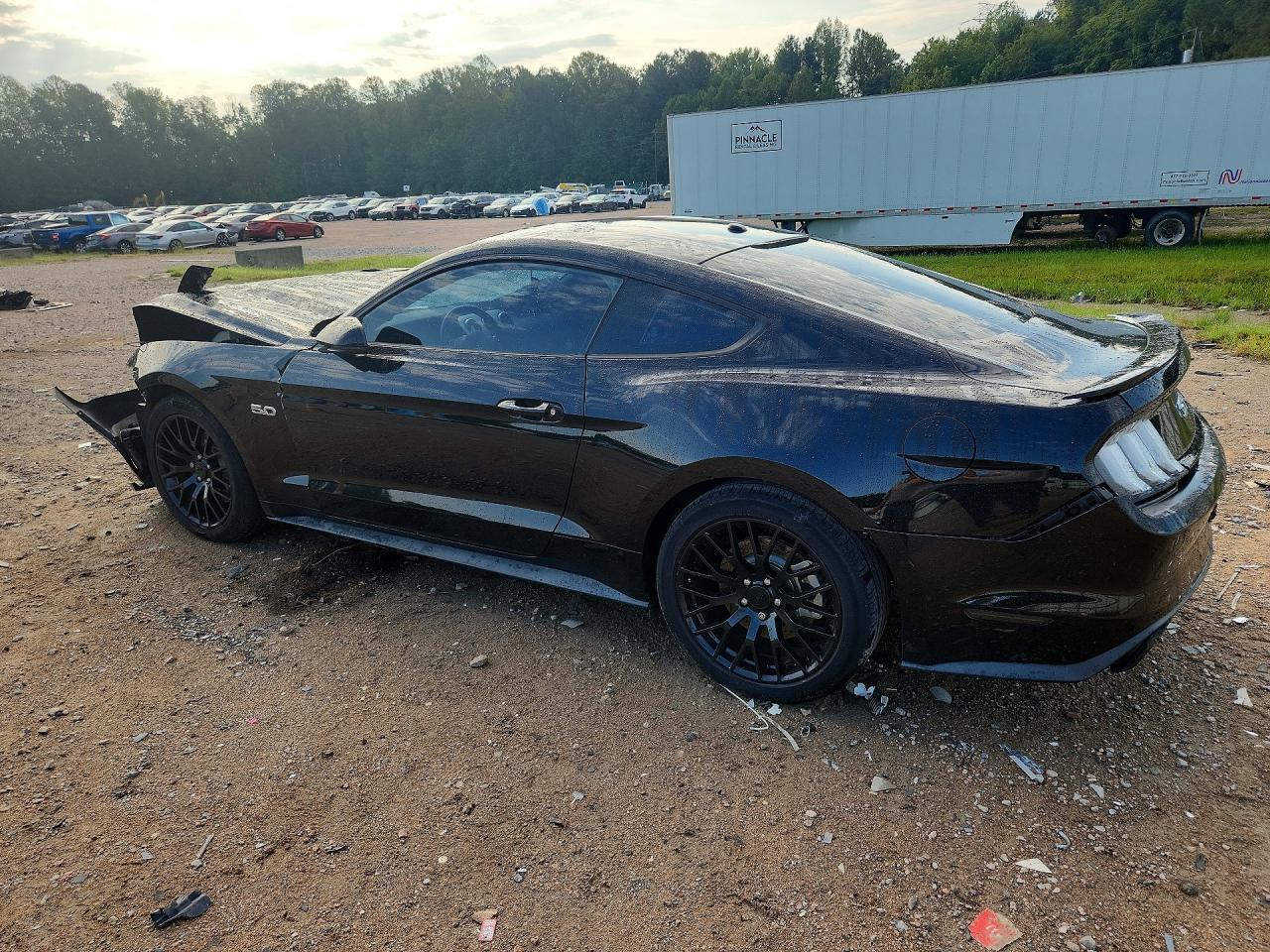 2016 Ford Mustang Gt - zdjęcie 2