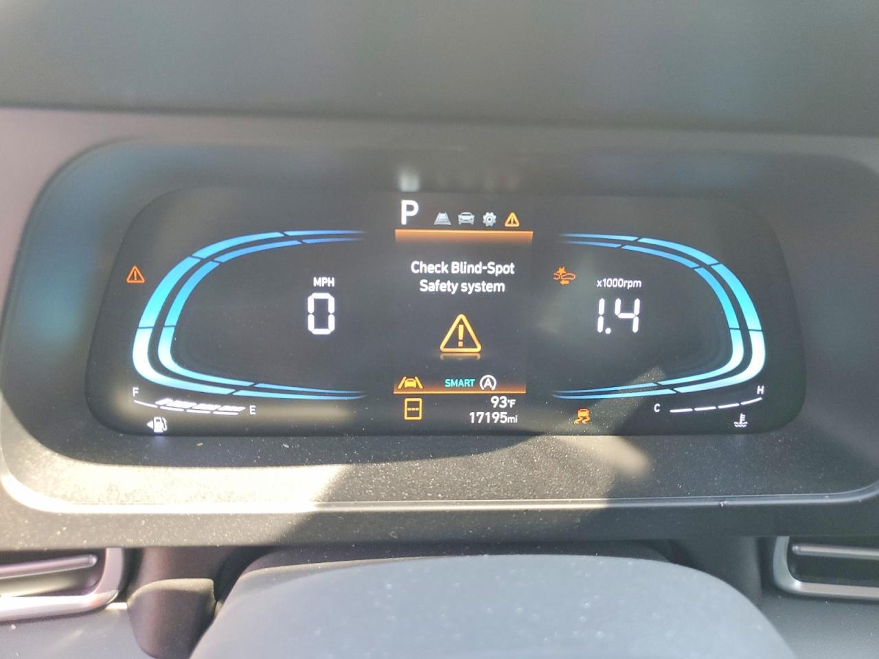 2026 Hyundai Elantra Se - zdjęcie 9