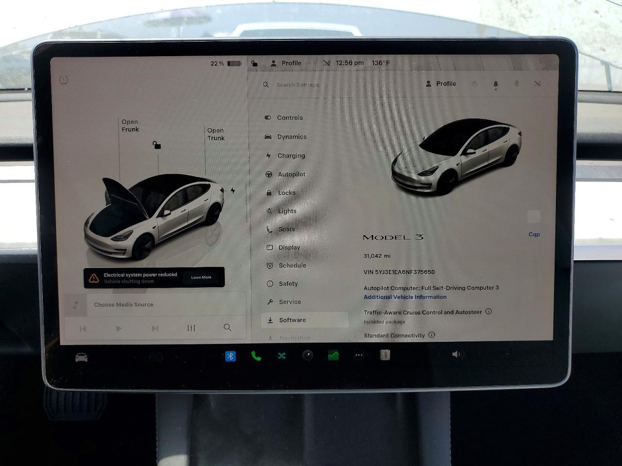 2022 Tesla Model 3 - zdjęcie 9