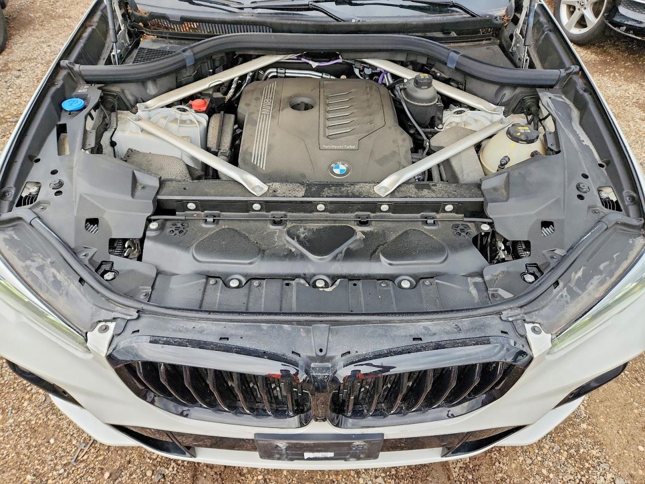 2022 BMW X5 xDrive40I - zdjęcie 11