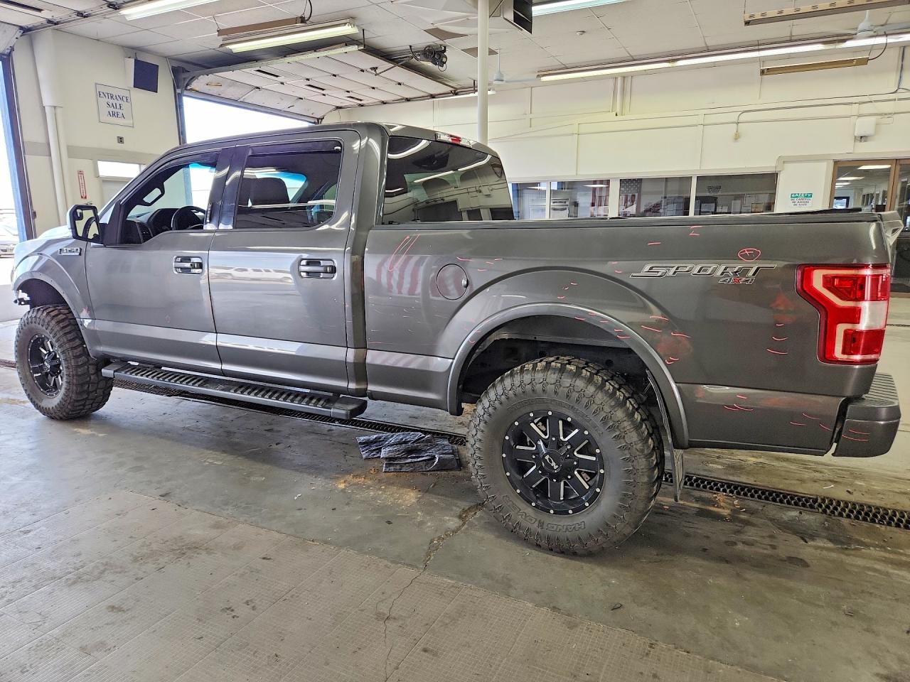 2018 Ford F150 Supercrew - zdjęcie 2
