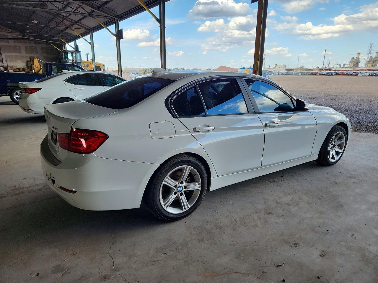 2013 BMW 320 I - zdjęcie 3