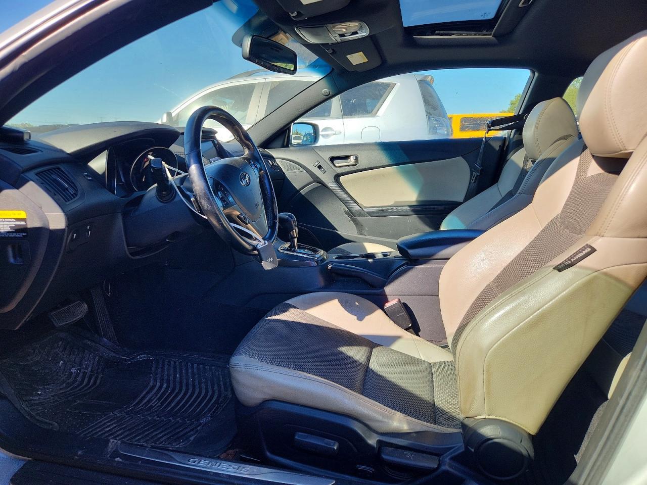 2013 Hyundai Genesis Coupe 2.0T Premium - zdjęcie 7