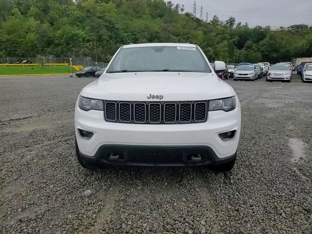 2017 Jeep Grand Cherokee Laredo - zdjęcie 15