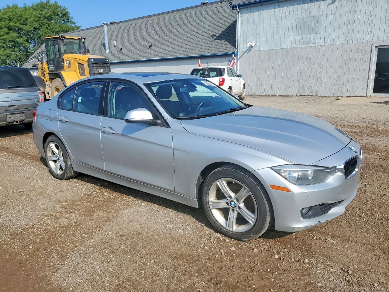 2015 BMW 328 Xi - zdjęcie 4