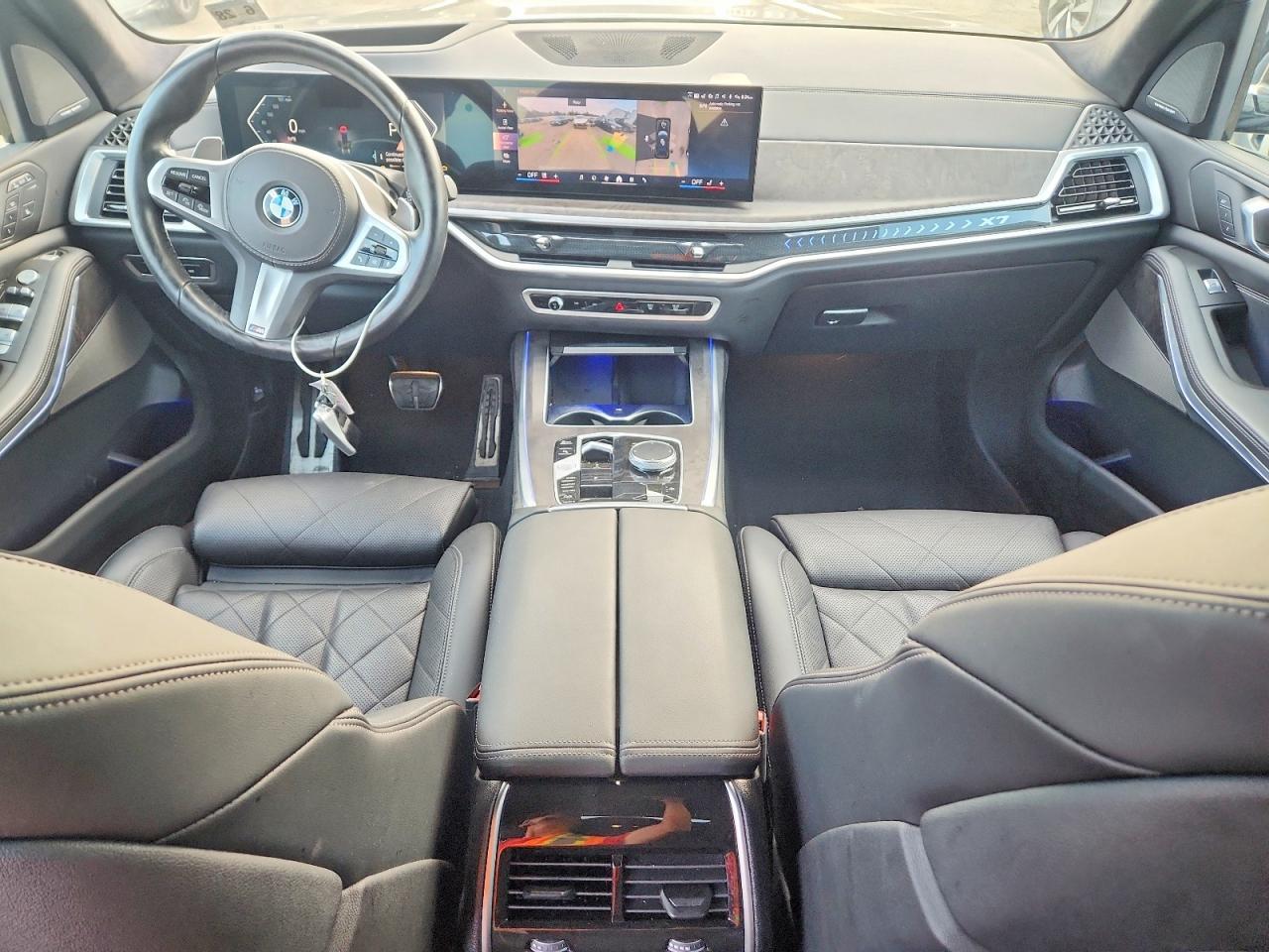 2024 BMW X7 xDrive40I - zdjęcie 8