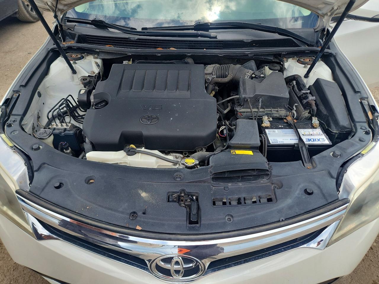 2014 Toyota Avalon Limited - zdjęcie 11