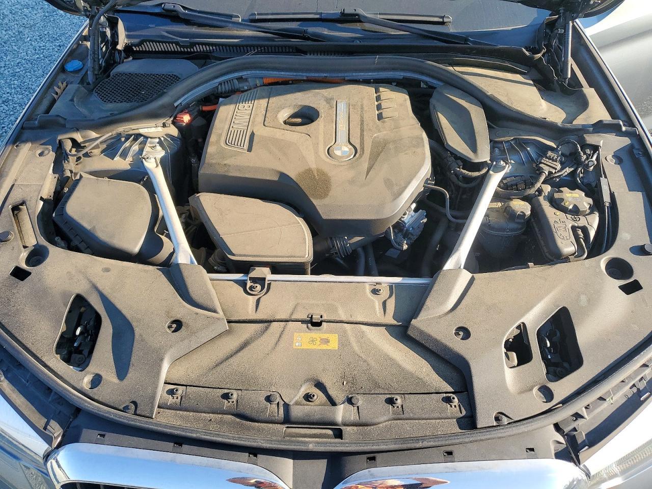 2018 BMW 530E - zdjęcie 11