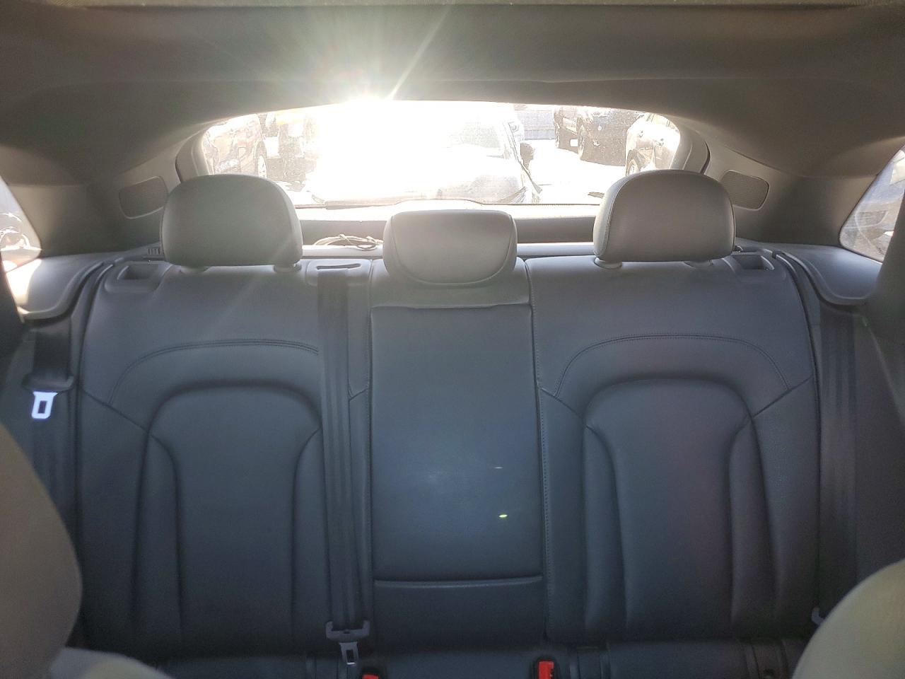 2016 Audi Q3 Premium Plus - zdjęcie 10