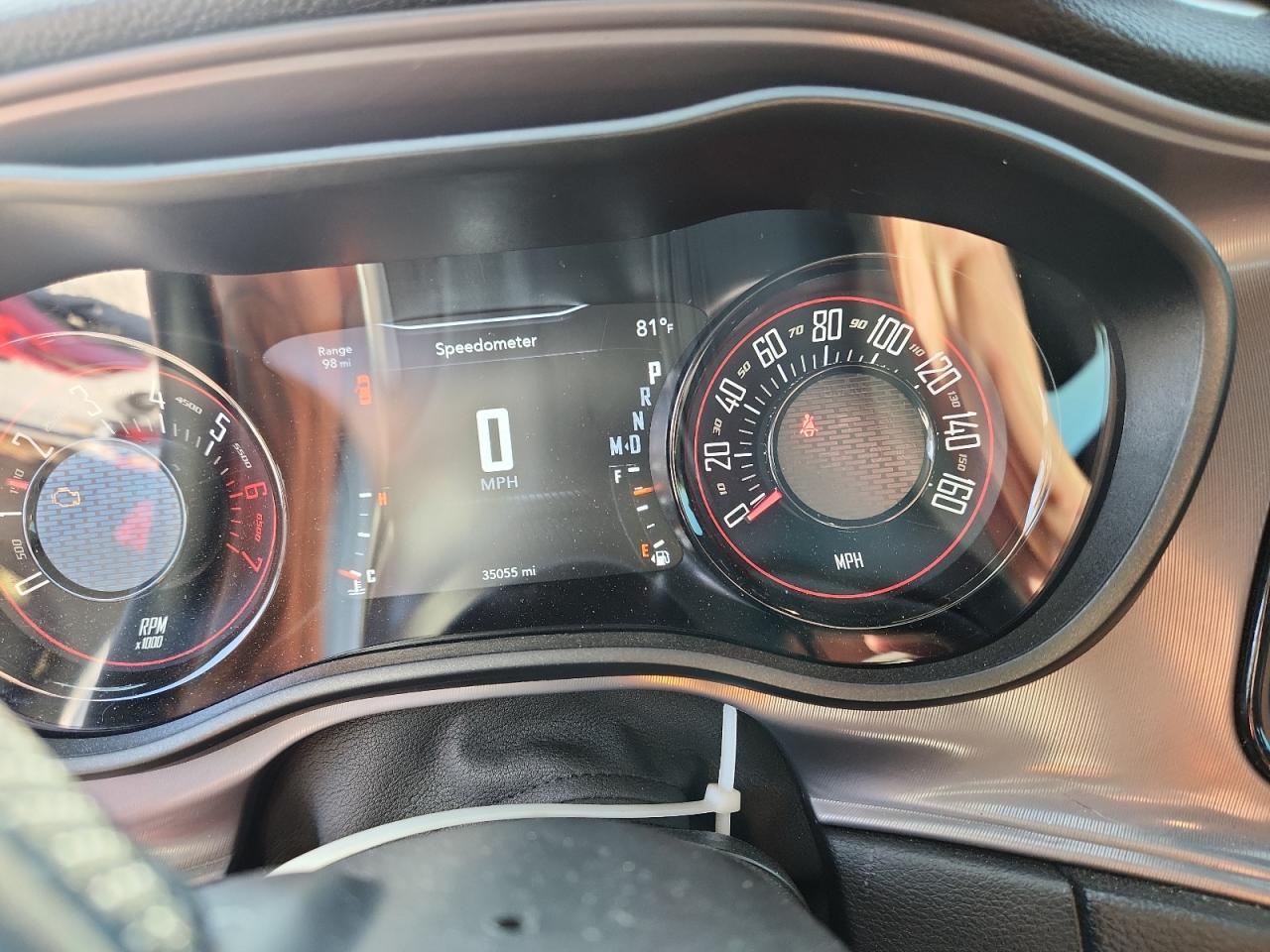 2023 Dodge Challenger R/T - zdjęcie 9