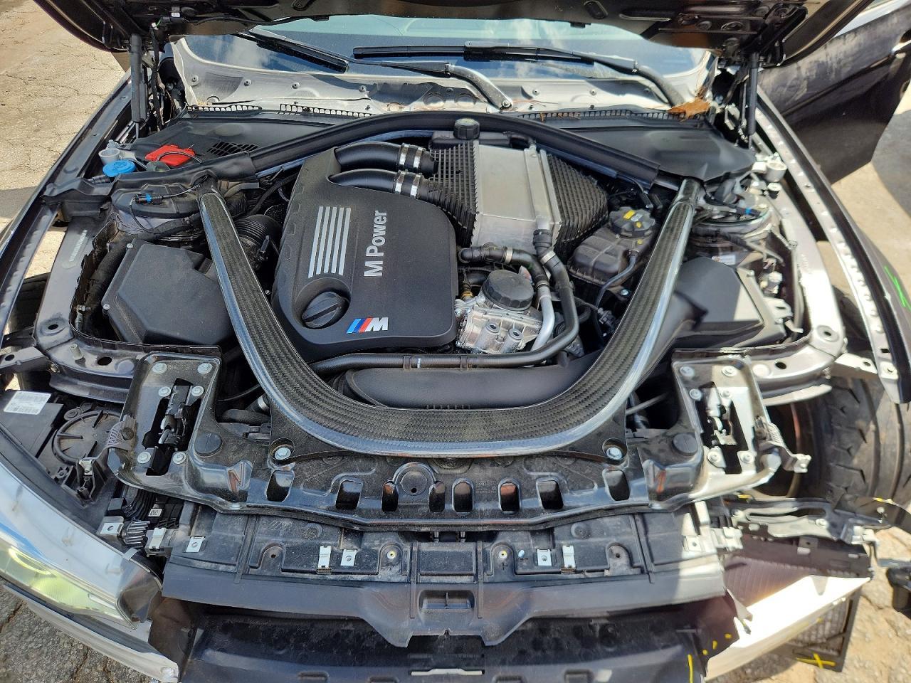 2017 BMW M3 - zdjęcie 11