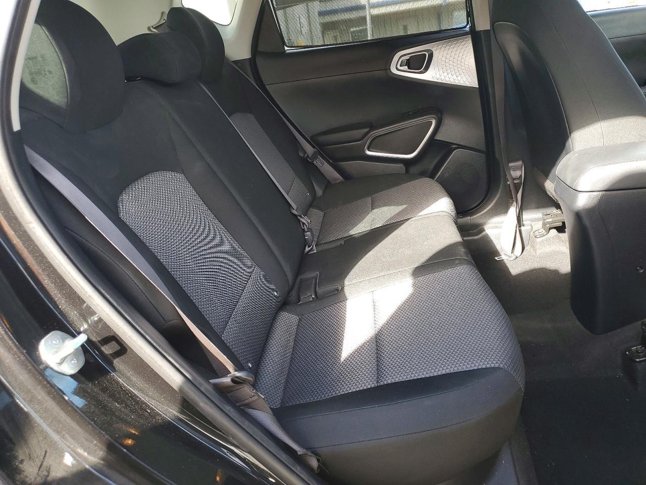 2023 Kia Soul Lx - zdjęcie 10
