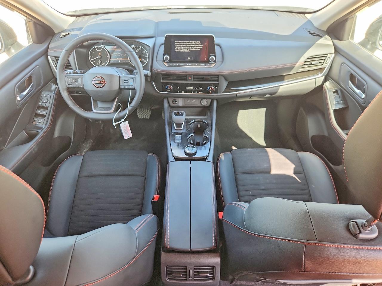 2026 Nissan Rogue Rock Creek - zdjęcie 8