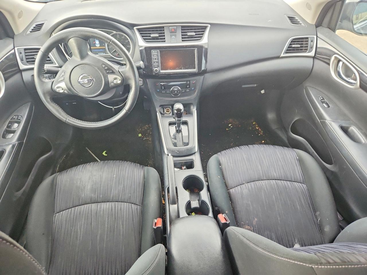 2019 Nissan Sentra Sv - zdjęcie 8
